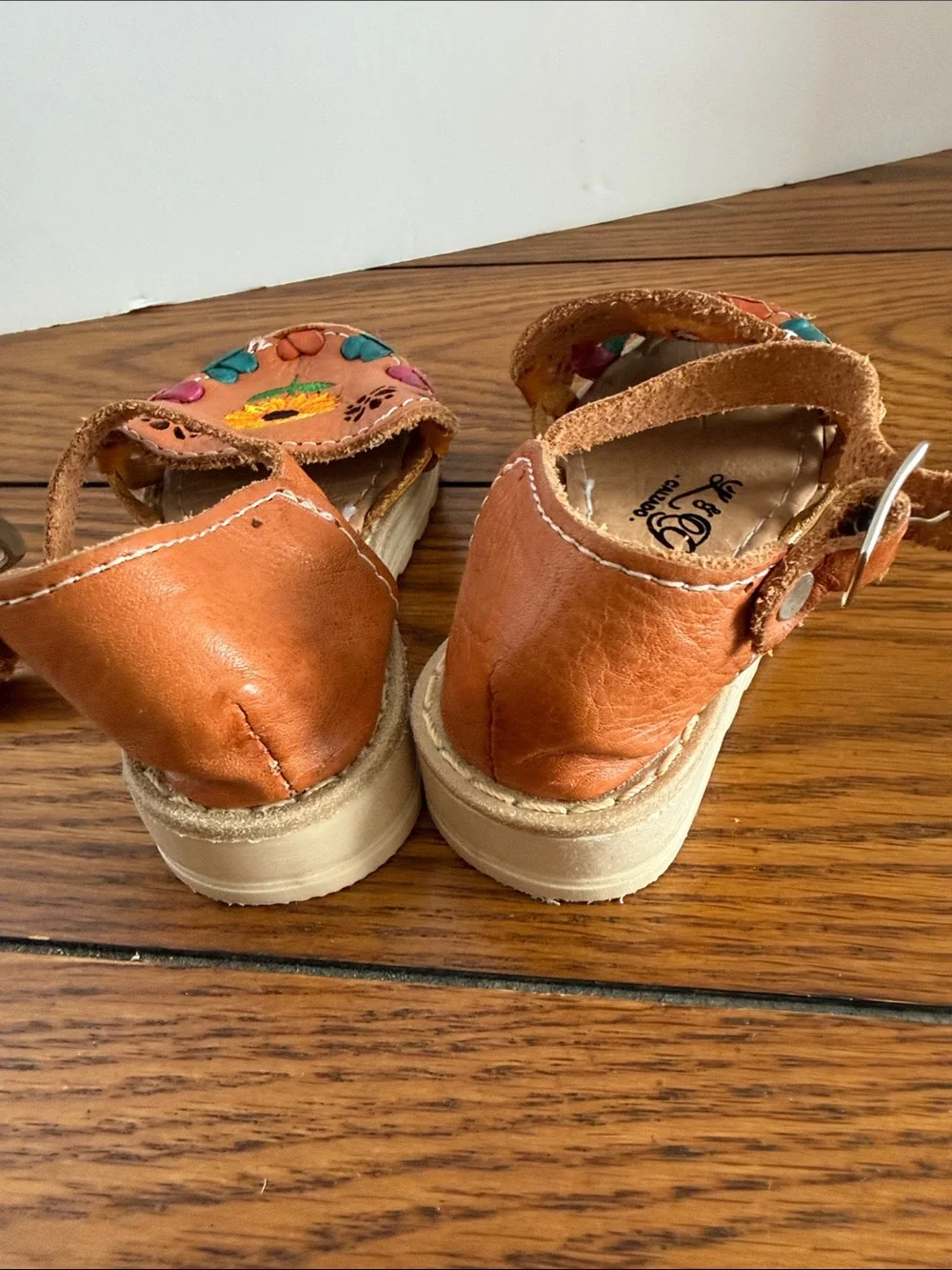 Kids Sunflower Embroidered Leather Sandals - Tan